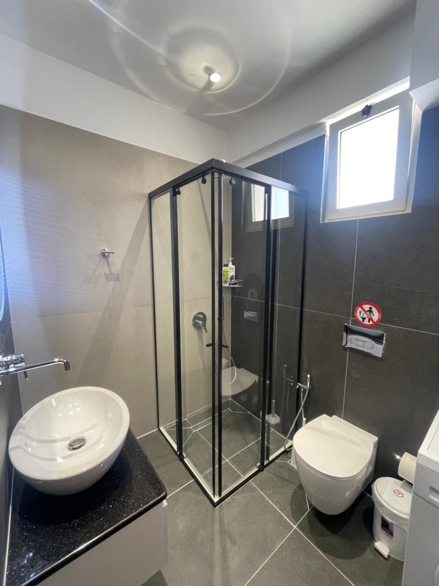 Sea Apartments Himare Ngoại thất bức ảnh