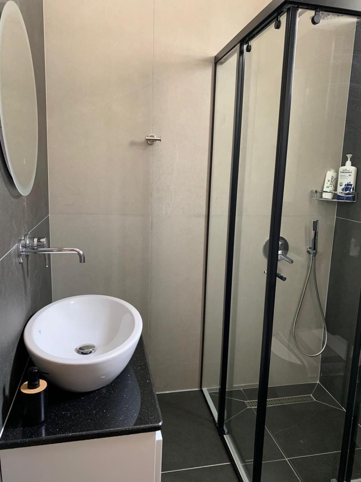 Sea Apartments Himare Ngoại thất bức ảnh
