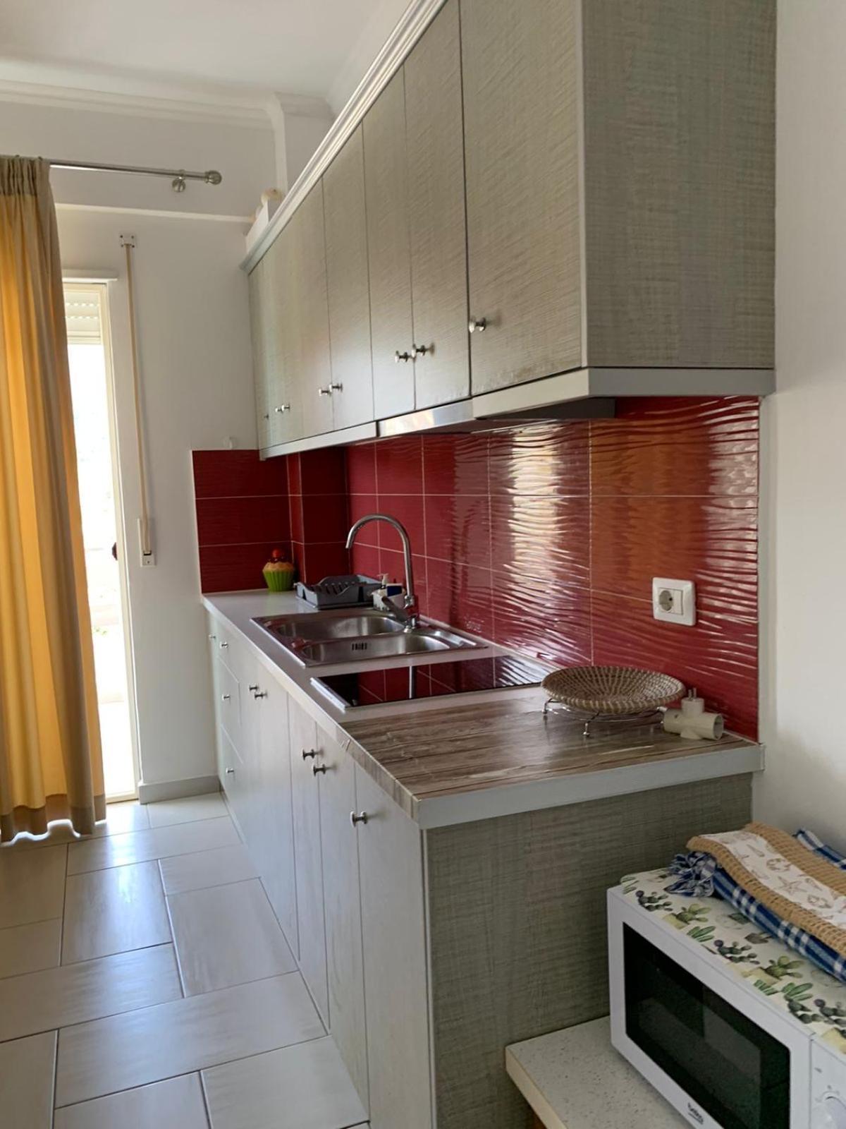 Sea Apartments Himare Ngoại thất bức ảnh